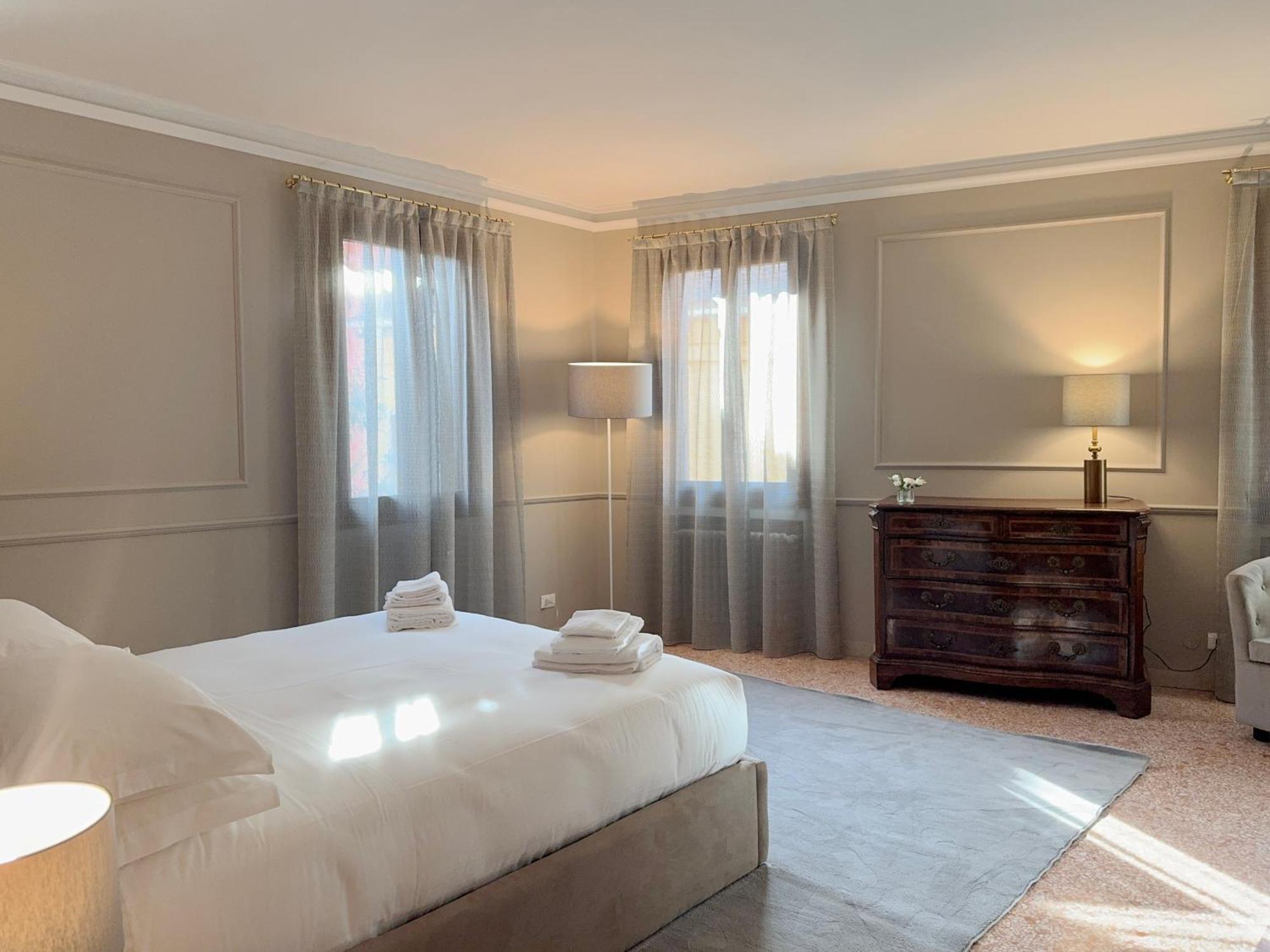 San Vio Palace Luxury Apartments Venice Exterior photo