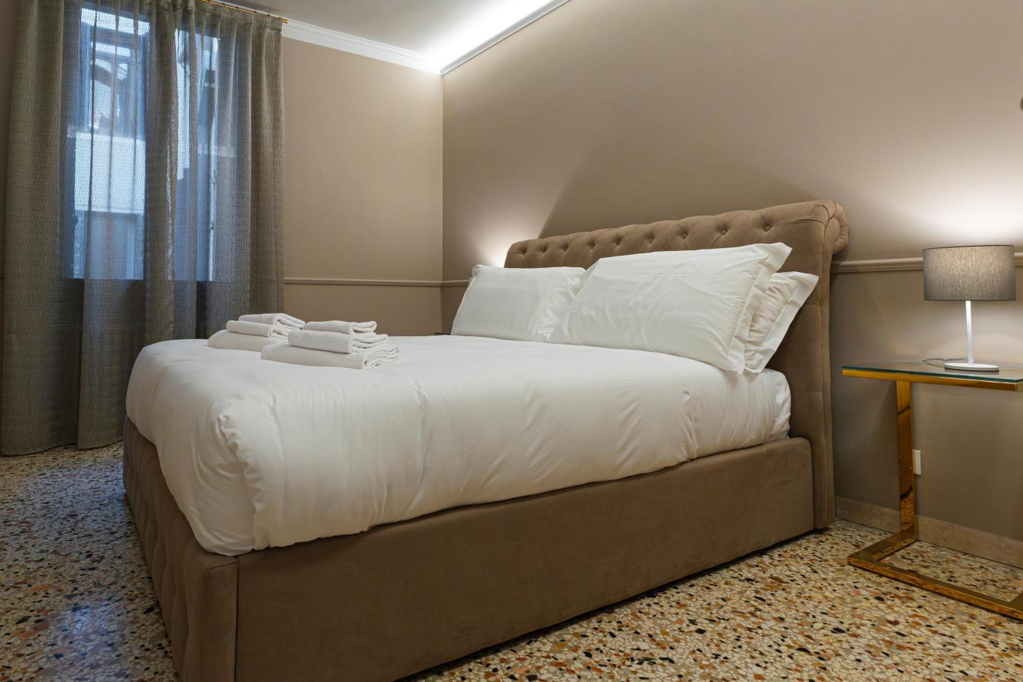 San Vio Palace Luxury Apartments Venice Exterior photo